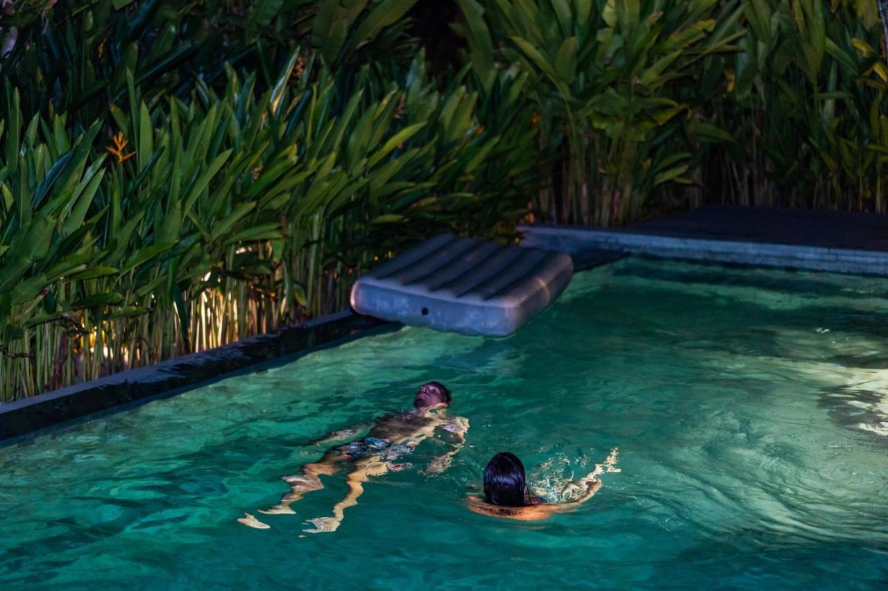 Royal Retreat Villa'S Lembongan Екстериор снимка